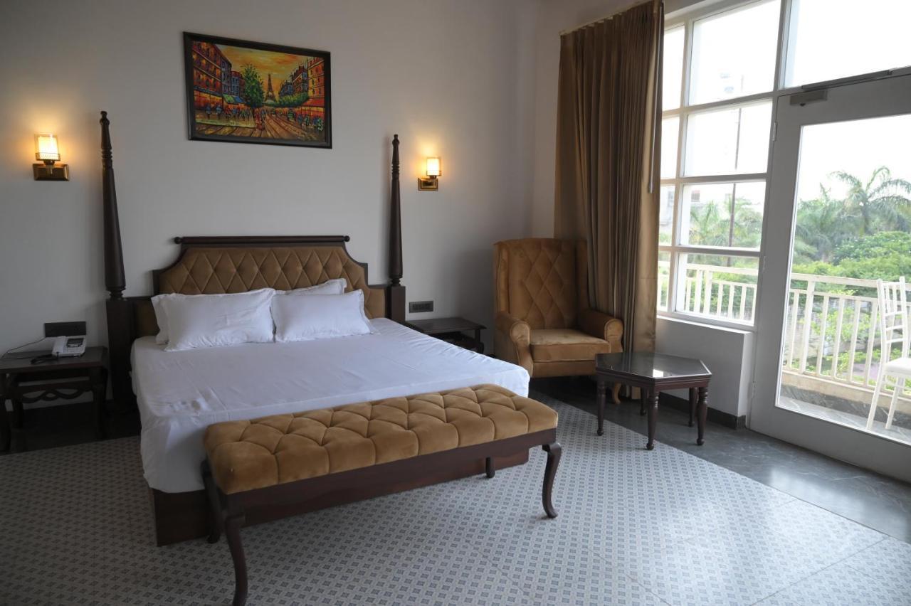 Kamal Resorts - The Luxury Of Being Yourself Ludhiana Eksteriør billede